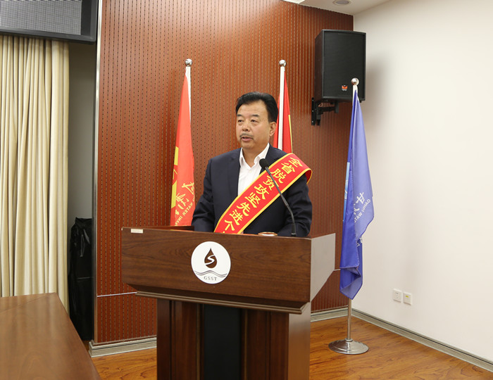 1614939525176.jpg 2019年度全省脱贫攻坚帮扶先进个人张金利同志做报告.jpg
